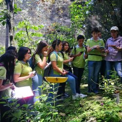 Colegio Científico CATIE de Turrialba visita el Museo de Zoología Y el Mariposario de la UCR 2019
